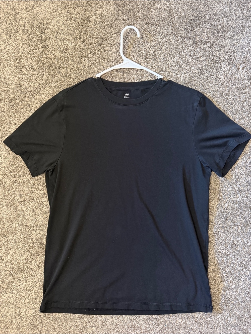 H&M Men’s Black Short-Sleeve Crew Neck Tee